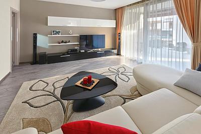 Private House in Atlantis Homes I